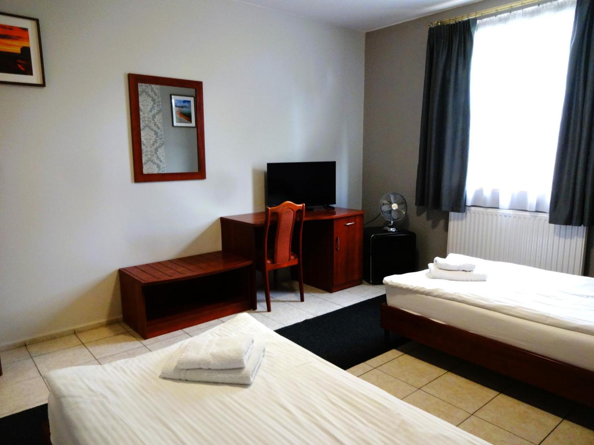 Hotel Ava Gliwice Exterior foto